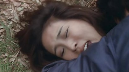 Menakjubkan bokep movie full mainan yang mendorong kucing