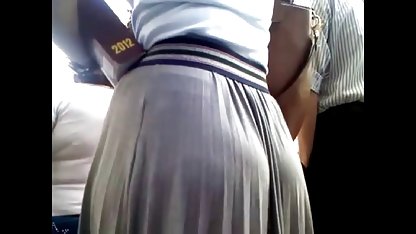 Mendengarkan dia video mesum marion jola full mengerang, dia goyang pantat, toket besar